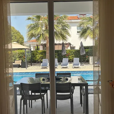 Eden Palms, Coral-bay, Pool * Peyia