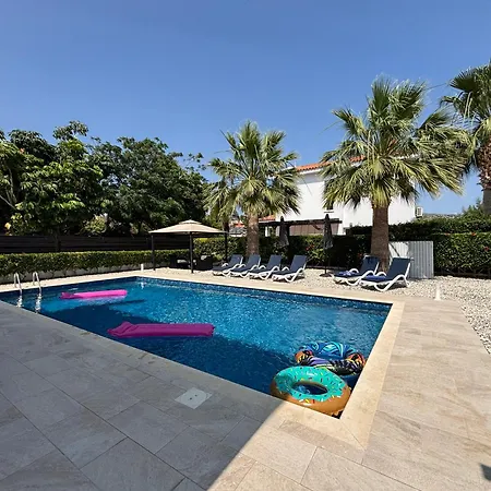 Eden Palms, Coral-bay, Pool Πέγεια