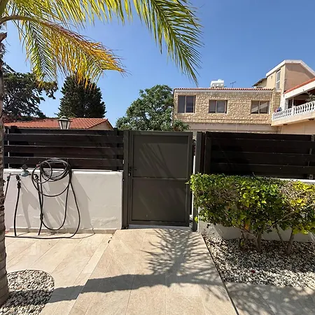 Βίλα Eden Palms, Coral-bay, Pool Πέγεια