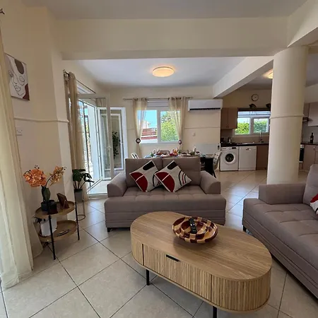 Eden Palms, Coral-bay, Pool Βίλα Πέγεια