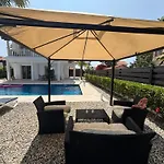 Eden Palms, Coral-bay, Pool