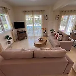 Eden Palms, Coral-bay, Pool Villa