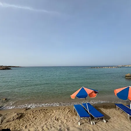 Eden Palms, Coral-bay, Pool Пейя