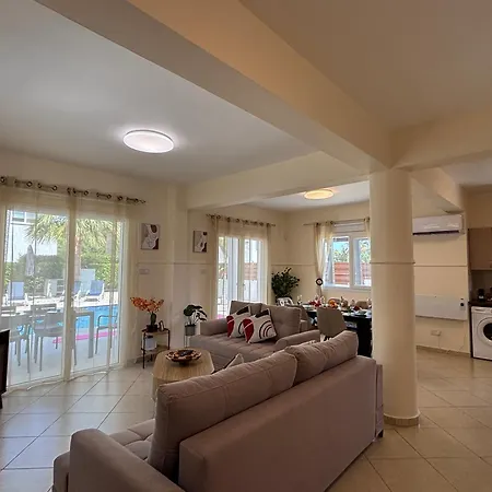 Eden Palms, Coral-bay, Pool * Пейя