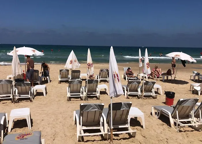 Eden Palms, Coral-bay, Pool Vila *