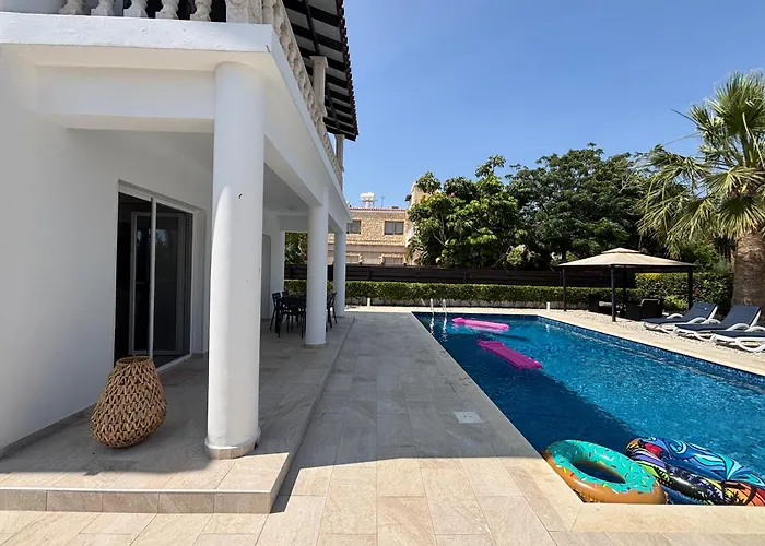 Vila Eden Palms, Coral-bay, Pool