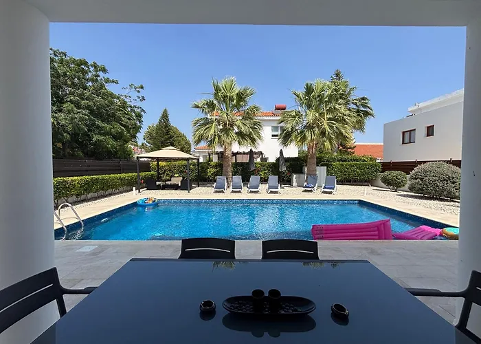 Vila Eden Palms, Coral-bay, Pool *