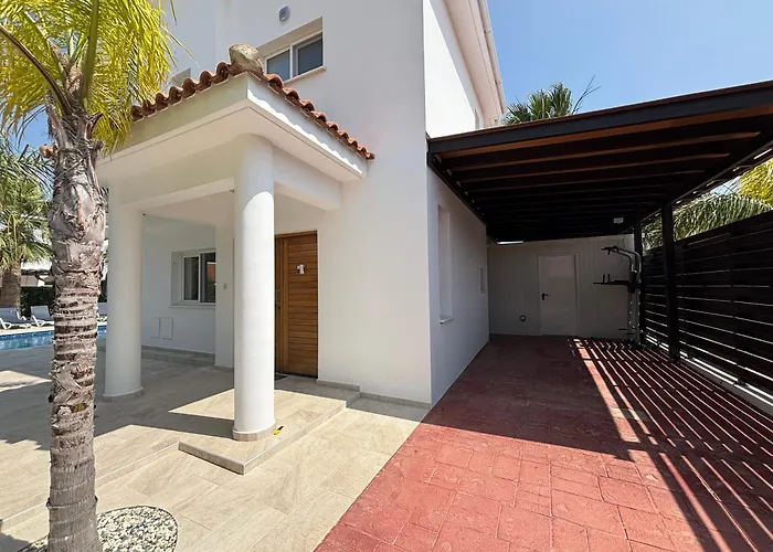 Eden Palms, Coral-bay, Pool Vila Pegeia