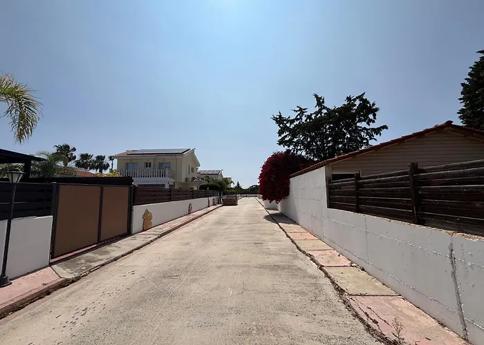 Vila Eden Palms, Coral-bay, Pool