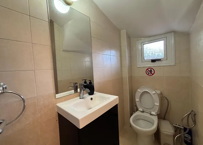 Eden Palms, Coral-bay, Pool Vila